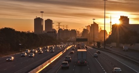 You could soon be paying $2 to drive Toronto’s highways