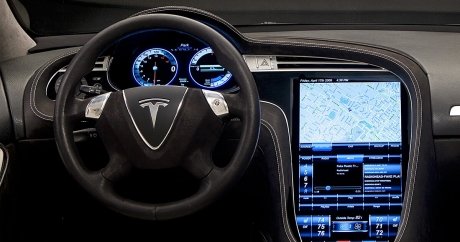 Drivers claim their self-driving Teslas caused collisions