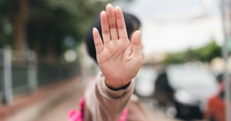 Alberta auto insurers turning away drivers convicted of distracted driving