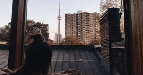 People aren’t listing their homes for sale in Toronto and it’s keeping prices high