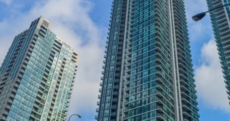 Airbnbs may be hogging Toronto’s waterfront condos