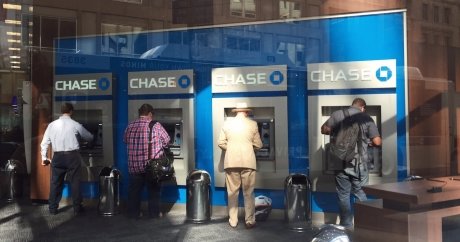 Chase is shutting down its Canadian credit cards this March